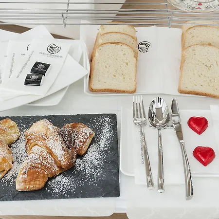 バチカン スタイル ゲストハウス