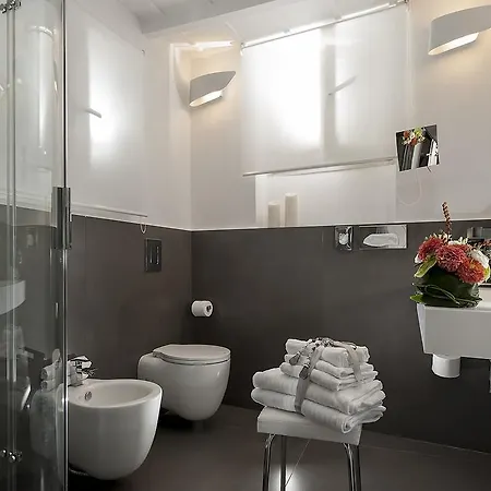 バチカン スタイル ゲストハウス 4*