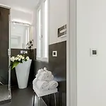 Πανσιόν Vatican Style 4*