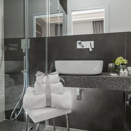 Vatican Style Guest house 4*